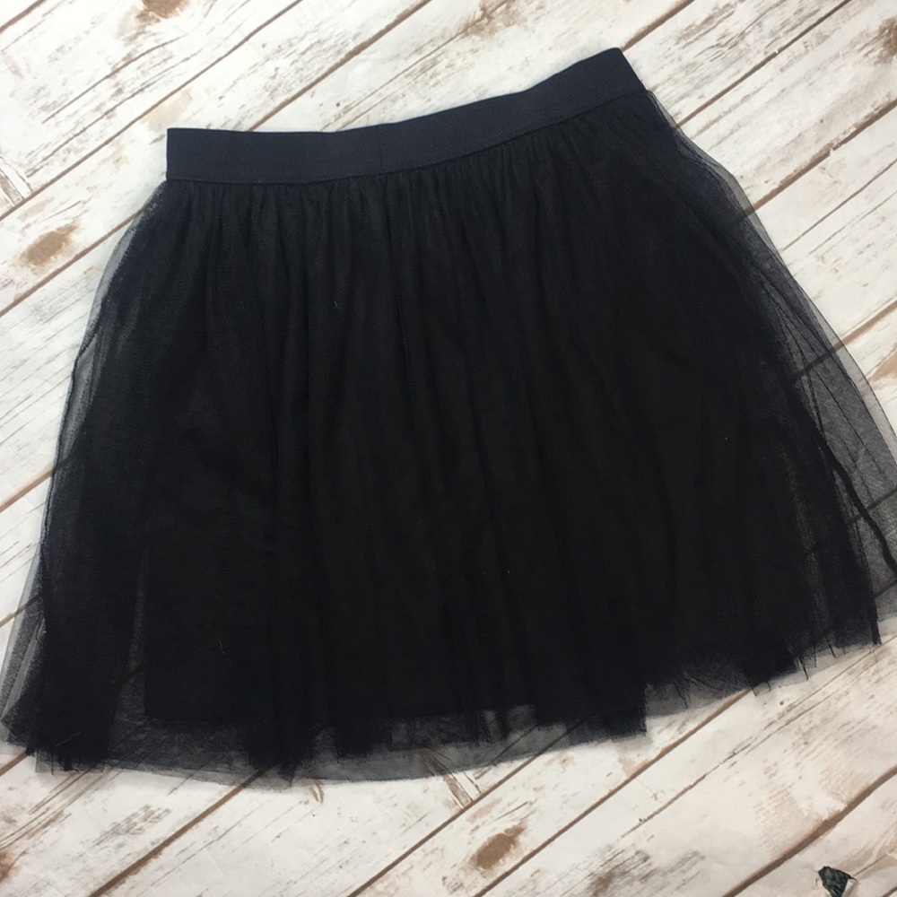 LC Lauren Conrad Tulle Skirt